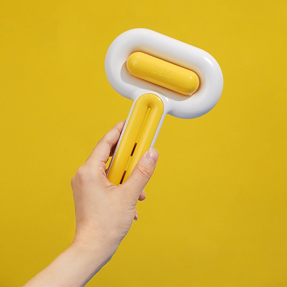 Pet Grooming Brush
